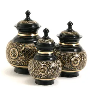 Traditional: black engraved